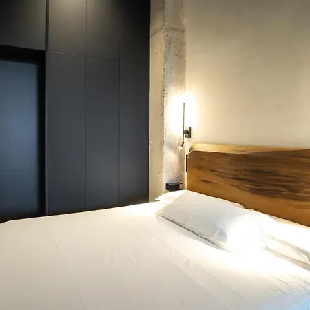 Appartamento Crudo Un Loft Centrico De 50 M2